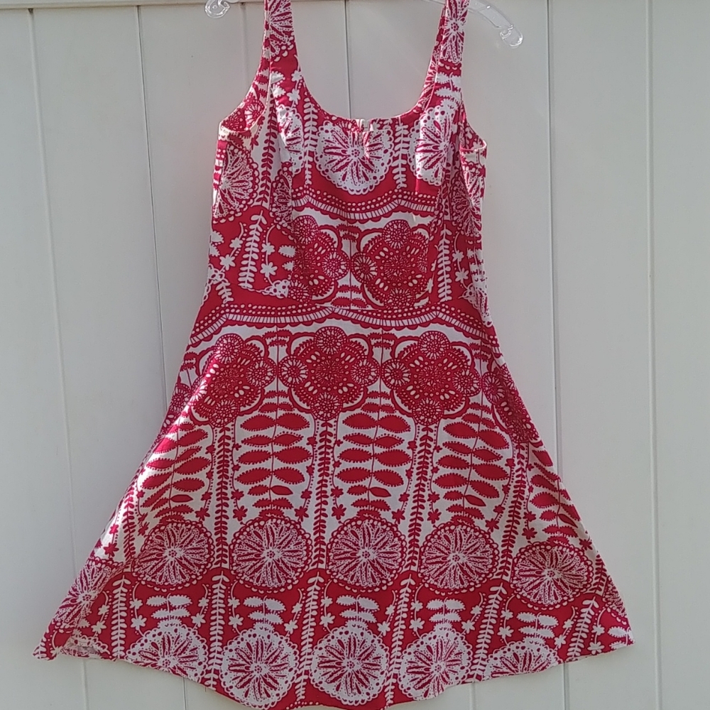 Breakin' Loose Red Print on White Dress Sz 10 - Picture 2 of 9